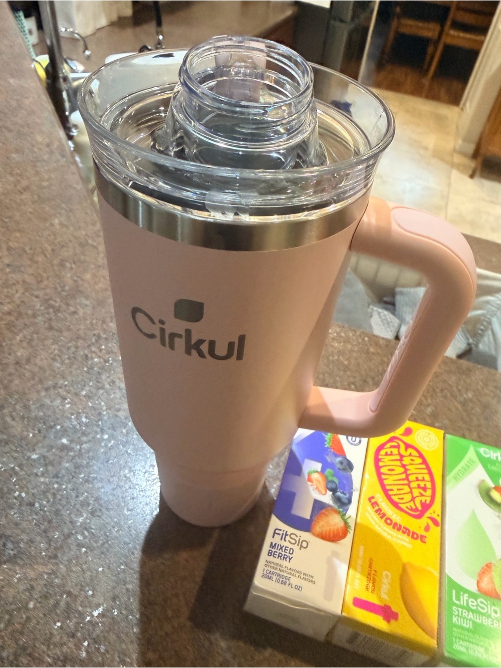 New Cirkul Pink  Travel Mug with Handle 5 drink mixes lot